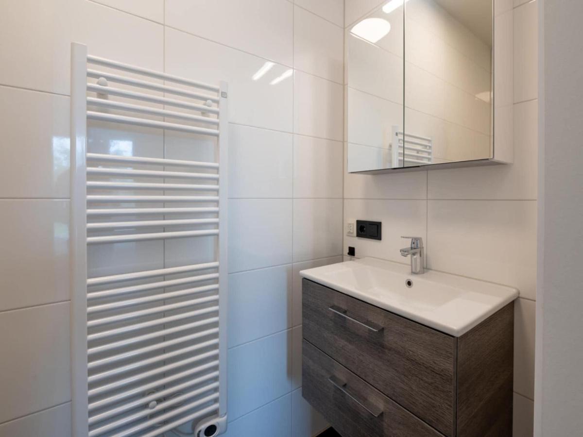 Spacious Waterfront Apartment أرنيماودن المظهر الخارجي الصورة